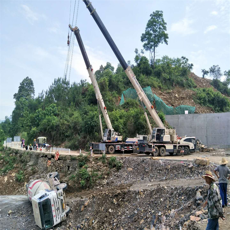 内蒙古内蒙古24小时应急道路救援吊装吊装现场实拍